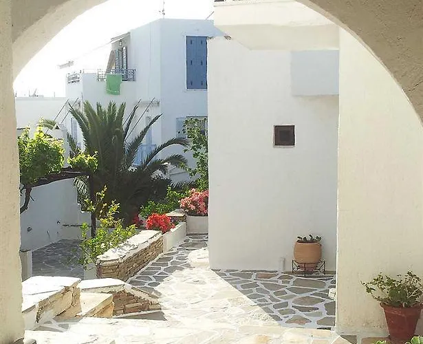 Nastasia Village Aparthotel