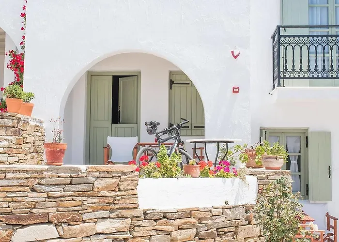 Nastasia Village Aparthotel 2*